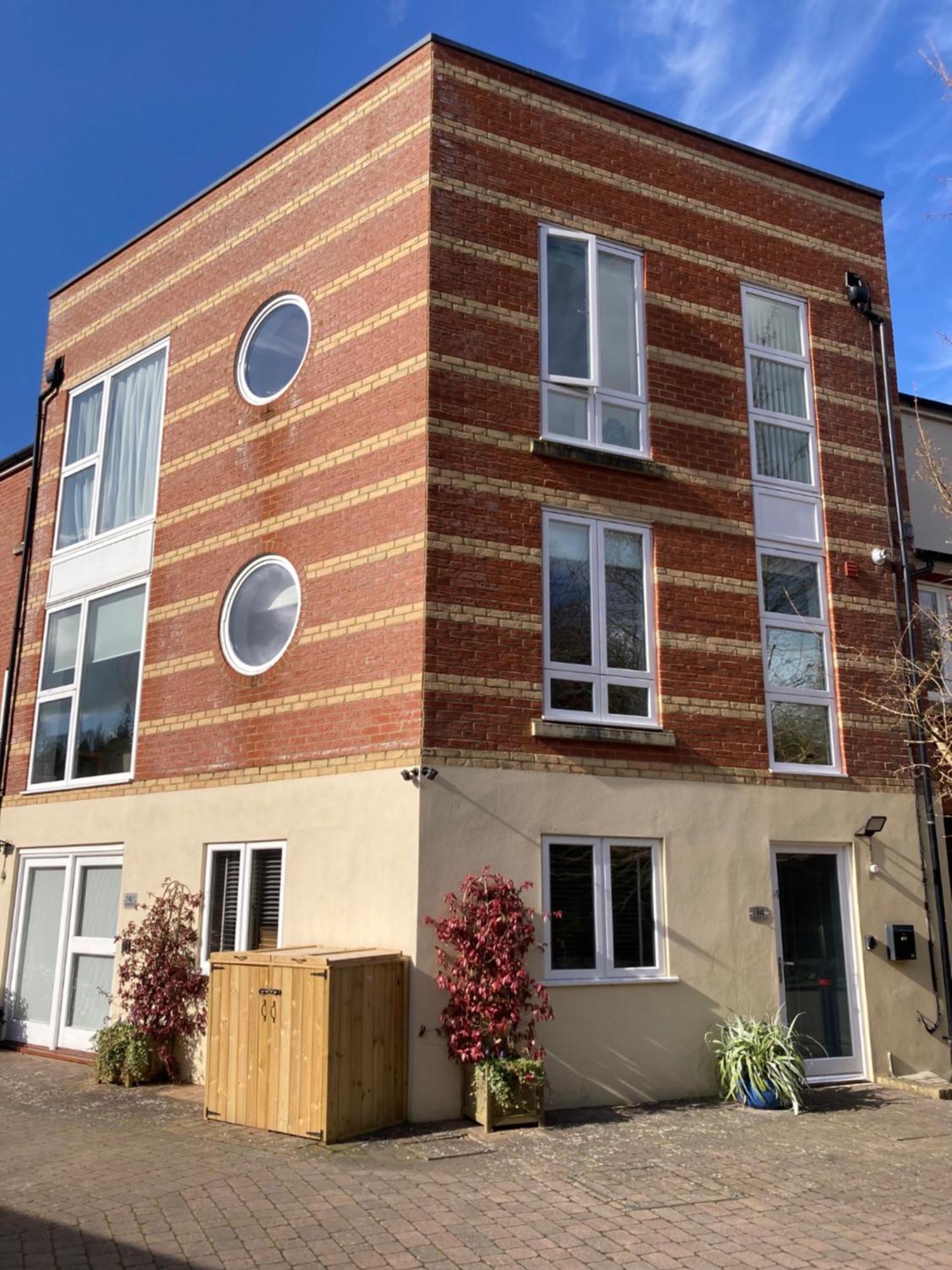 Streamside Apartments Yeovil Eksteriør billede